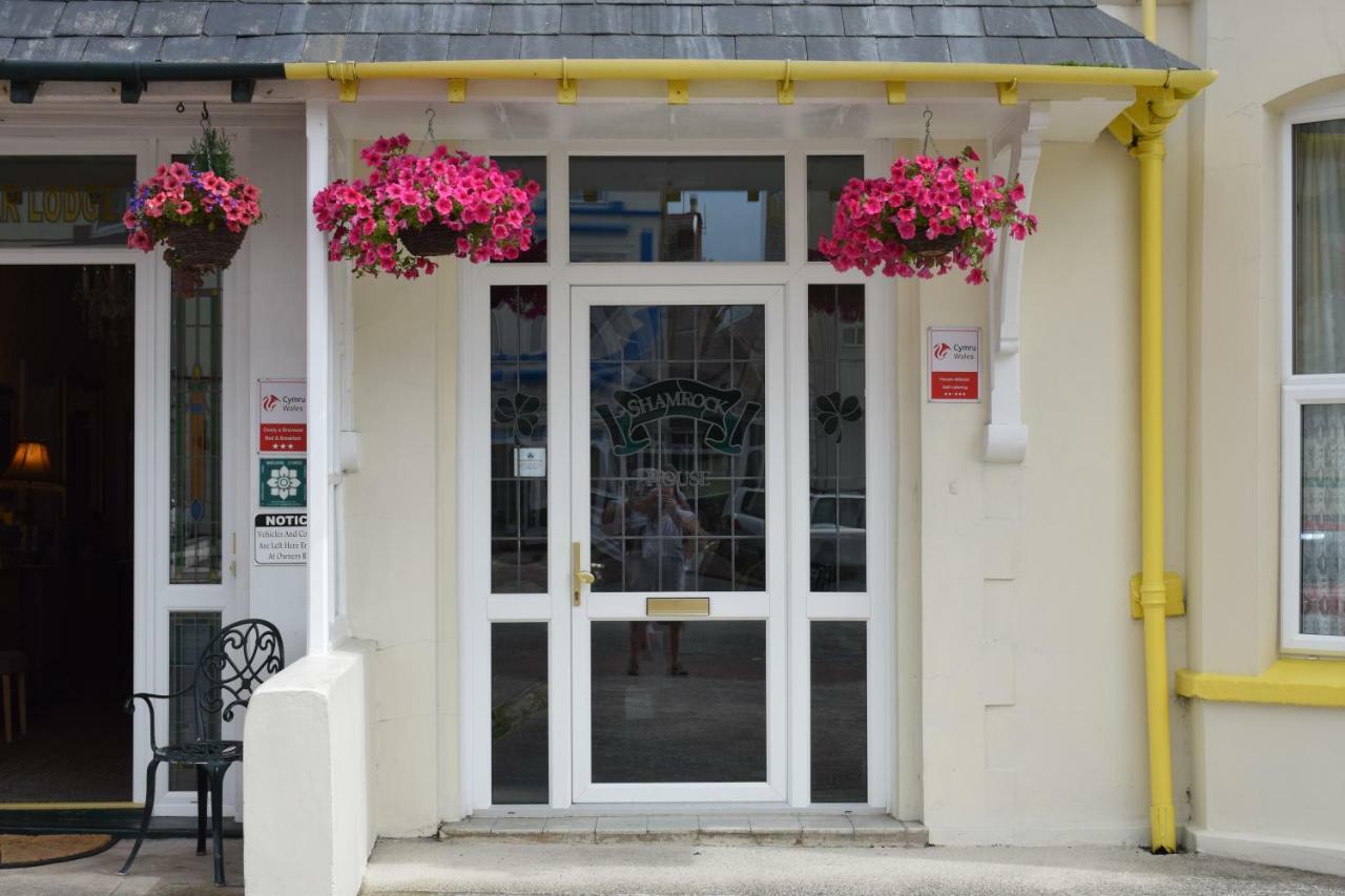 Cedar House, Formerly Shamrock House Llandudno Buitenkant foto